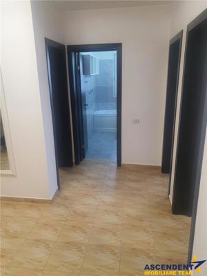 Apartament doua camere, decomandat, peste 60mp, incalzire pardoseala, Subcetate, Sanpetru - imagine 3