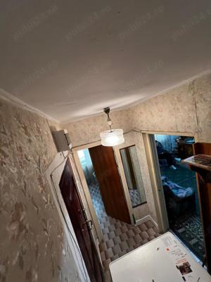 Apartament 3 camere zona centrala necesita renovare  - imagine 2