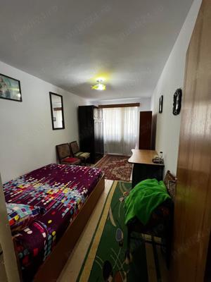 Apartament 3 camere zona centrala necesita renovare  - imagine 3