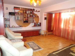 ofer spre inchiriere apartament 2 camere, decomandat, zona unirii - imagine 6