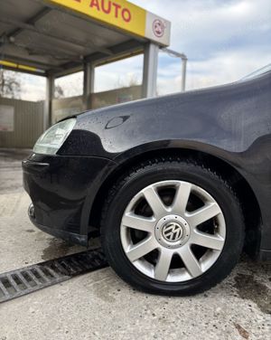 Golf 5, 1.6 Benzină 2005 - imagine 5