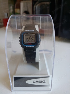 vand ceas dama Casio curea silicon produs de calitate superioara.