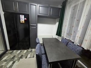 Vând apartament cu terasa și curte - imagine 8