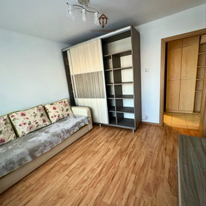 Se inchiriaza: Apartament cu 2 camere in Nicolina - imagine 8