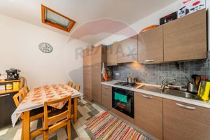 Apartament cu 2 camere de vânzare în zona Central - imagine 3