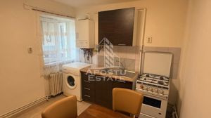 Apartament la casa cu 2 camere si centrala proprie, in zona Lipovei - imagine 7