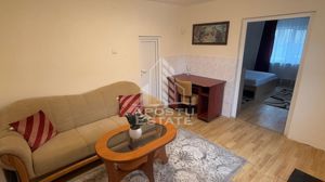 Apartament la casa cu 2 camere si centrala proprie, in zona Lipovei - imagine 4