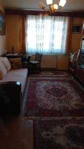 Bd.Regele Mihai, zona Semiluna, apartament cu 3 camere decomandat, etaj 2.