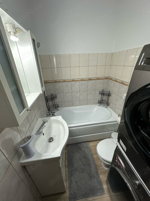 Proprietar vand apartament cu 2 camere in zona Dambovita  - imagine 4