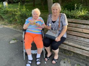 Ingrijire bătrâni la domiciliu