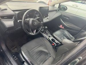 Toyota Corolla an 2022. Am mai multe Toyota Hybrid (Prius, Corolla, Prius Plus) de vânzare - imagine 5