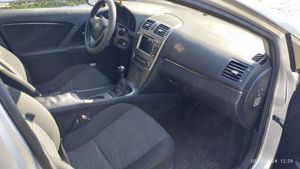 Toyota Avensis T27 - imagine 5