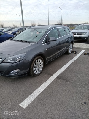 Auto Opel Astra j combi - imagine 3