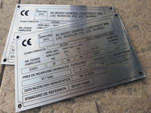 Plăcuțe, plăci timbru și etichete gravate in inox  