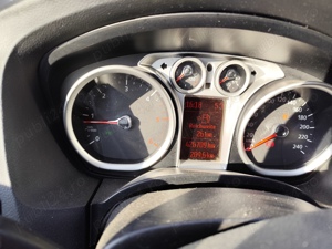 Ford focus 1.6 TDCI Limuzină  - imagine 4