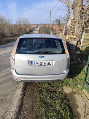 Ford focus 1.6 TDCI Limuzină  - imagine 10