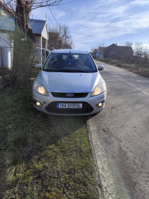 Ford focus 1.6 TDCI Limuzină  - imagine 9
