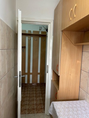 Zona Bogdanestilor-Cetății, apartament 1 cameră, parter, chirie 250 euro pe lună  - imagine 4