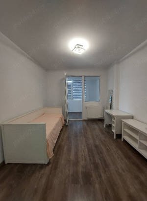 Apartament 3 Camere Fundeni strada Stejarului  - imagine 19