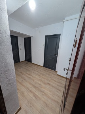 Proprietar, vând apartament decomandat 2 camere ultracentral