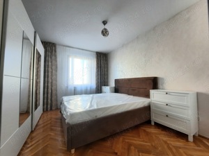 Proprietar,inchiriez apartament cu 4 camere ,zona mall Afii - imagine 2