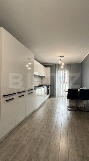 Apartament semidecomandat, mobilat si utilat, etaj intermediar, zona Catanelor - imagine 2