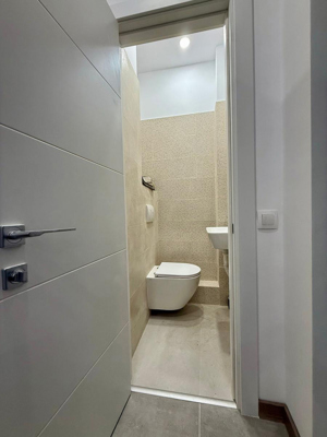 Tineretului apartament 3 camere renovat. mobilata nou - imagine 19