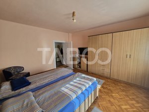 Apartament 4 camere si teren 241 mp in zona Terezian din Sibiu - imagine 4