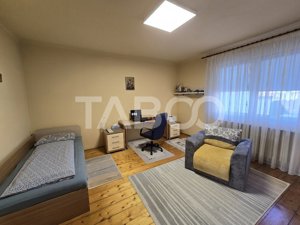 Apartament 4 camere si teren 241 mp in zona Terezian din Sibiu - imagine 9