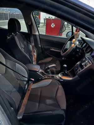 Vând Peugeot 308(motor defect) - imagine 3