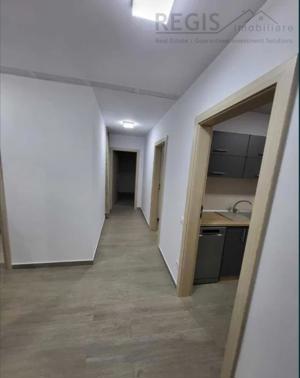 Apartament modern si spatios 3 camere Urban Plaza,orientare SV - imagine 6