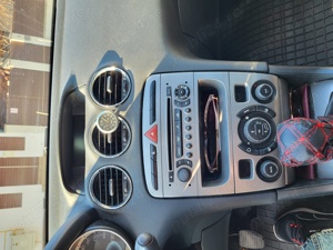 Vand PEUGEOT 308 1,6  16v . an. 2008. - imagine 9