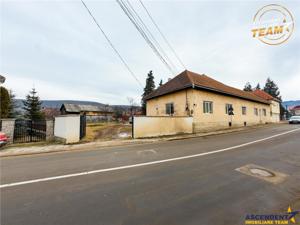 Tur LIVE! Locatie de exceptie,teren generos si spatiu versatil:Casa traditionala in Covasna - imagine 4