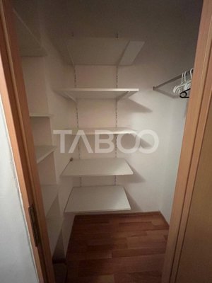 Apartament spatios cu 3 camere si 2 bai in Vasile Aaron - imagine 11