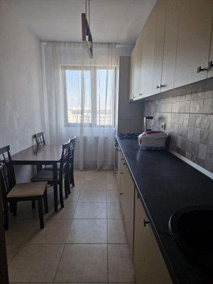 Apartament complet mobilat si utilat - decomandat - loc de parcare suprateran  - imagine 4