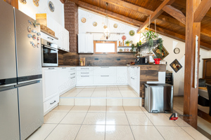 Casa renovata 181mp construiti-teren1085mp-Aradul Nou-pozitie excelenta - imagine 2