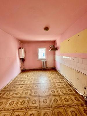 Apartament 4 camere,etaj 2, zona Ioan Corvin - imagine 8