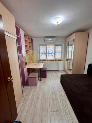 Inchiriere apartament 3 camere, centrala proprie, Ploiesti zona Mihai Bravur - imagine 7