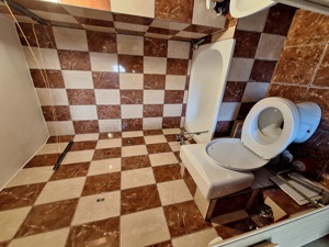 150 euro!!!Garsoniera la Et 4 Zona Aradului - imagine 4