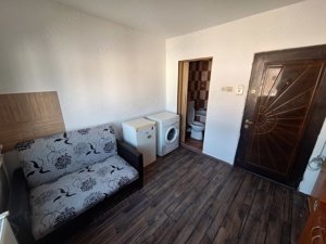 150 euro!!!Garsoniera la Et 4 Zona Aradului - imagine 2