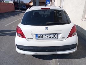 Peugeot 207 din 2011   3799 Euro - imagine 3
