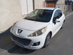 Peugeot 207 din 2011   3799 Euro