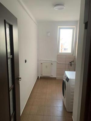 Apartament 3 camere de  vanzare Drumul Taberei, - imagine 5