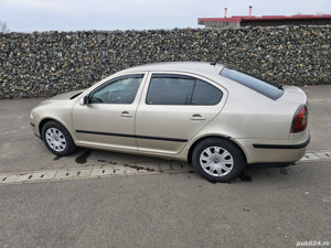 vând skoda octavia