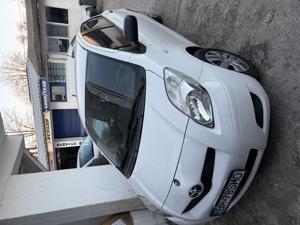Toyota Yaris impecabila - imagine 2