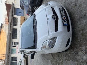 Toyota Yaris impecabila - imagine 6