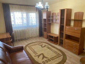 Închiriez apartament 3 camere Targoviste