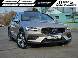 Volvo V60 V60CC B5 MHEV AT AWD Ultimate Bright