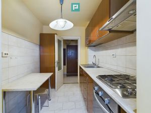 Apartament cu 3 camere, etaj intermediar - imagine 6