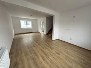 Viile Dalului Mic - Vanzare casa triplex - imagine 2